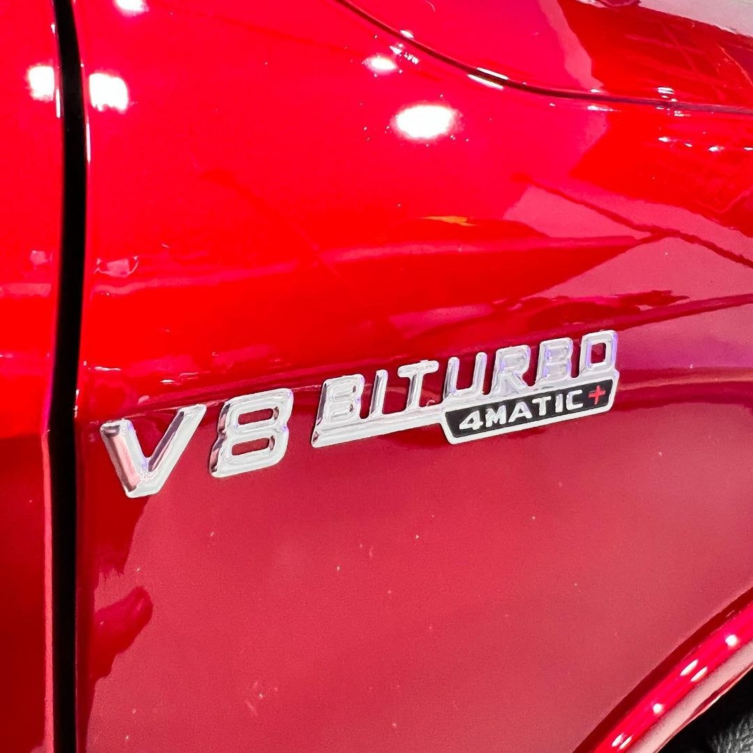 Mercedes GLC 63S- Czerwony - obrazek 6