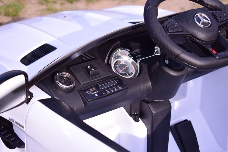 Mercedes GTR-S Biały - obrazek 7