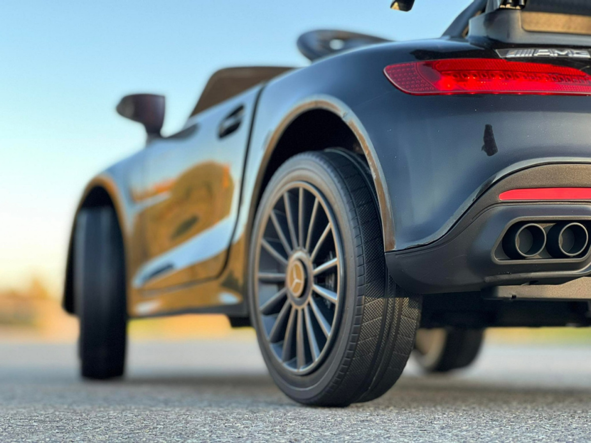 Mercedes GTR-S Czarny - obrazek 3