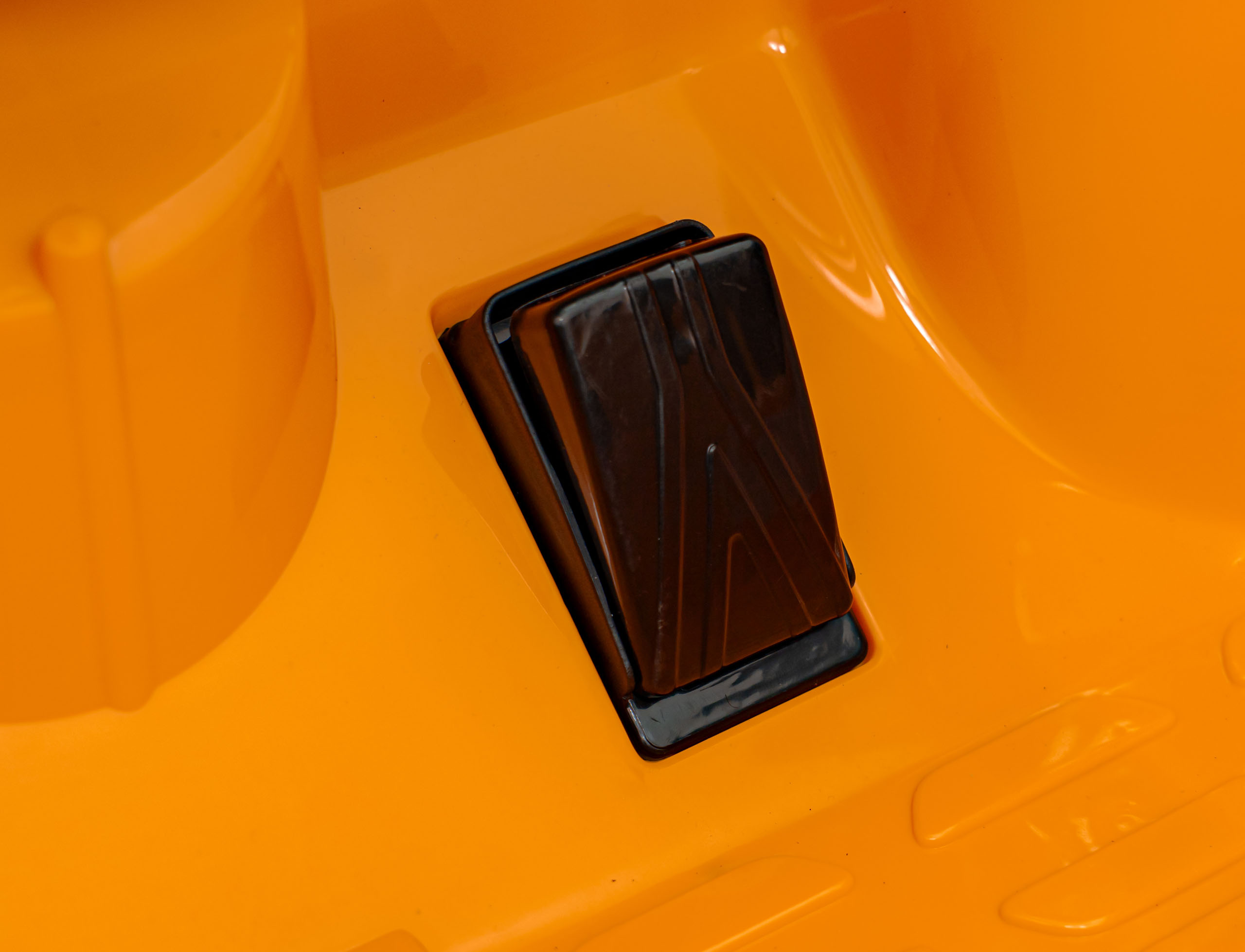 McLaren Artura- Pomarańczowy - obrazek 13