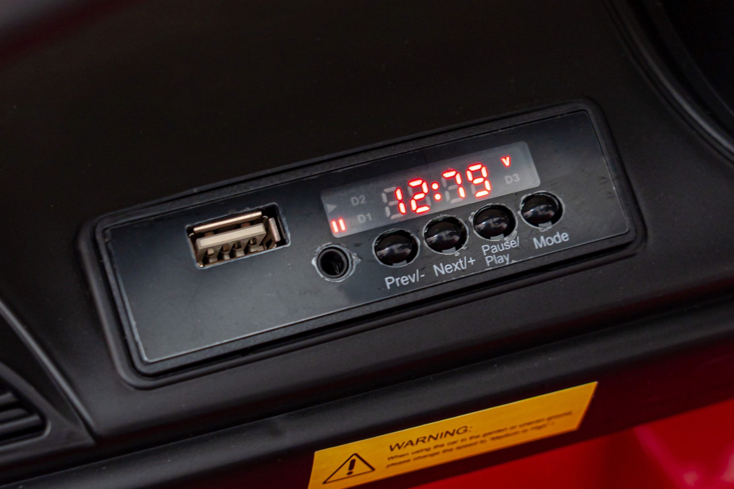 McLaren Artura- Czerwony - obrazek 15